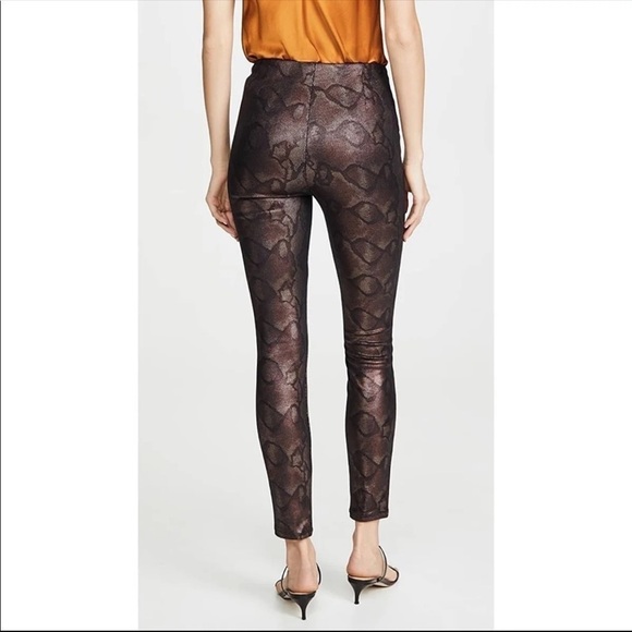 MOTHER Seamless Looker Ankle Pants - Picture 5 of 14